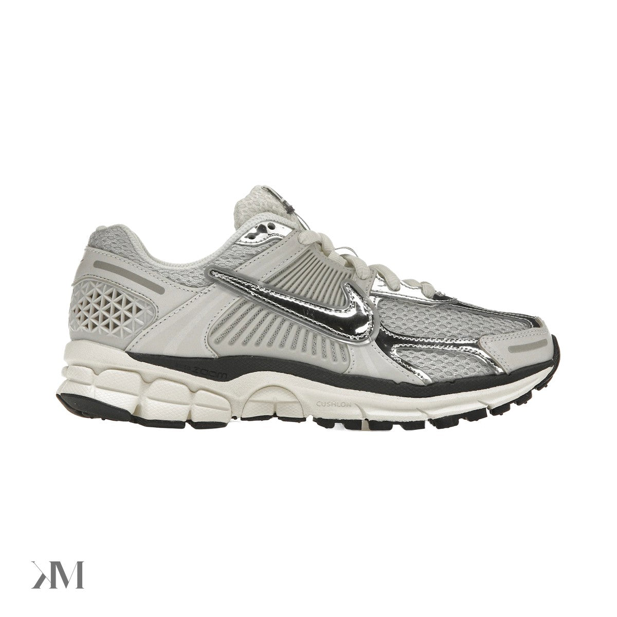 Women's Nike Zoom Vomero 5 Photon Dust Metallic Silver, side profile