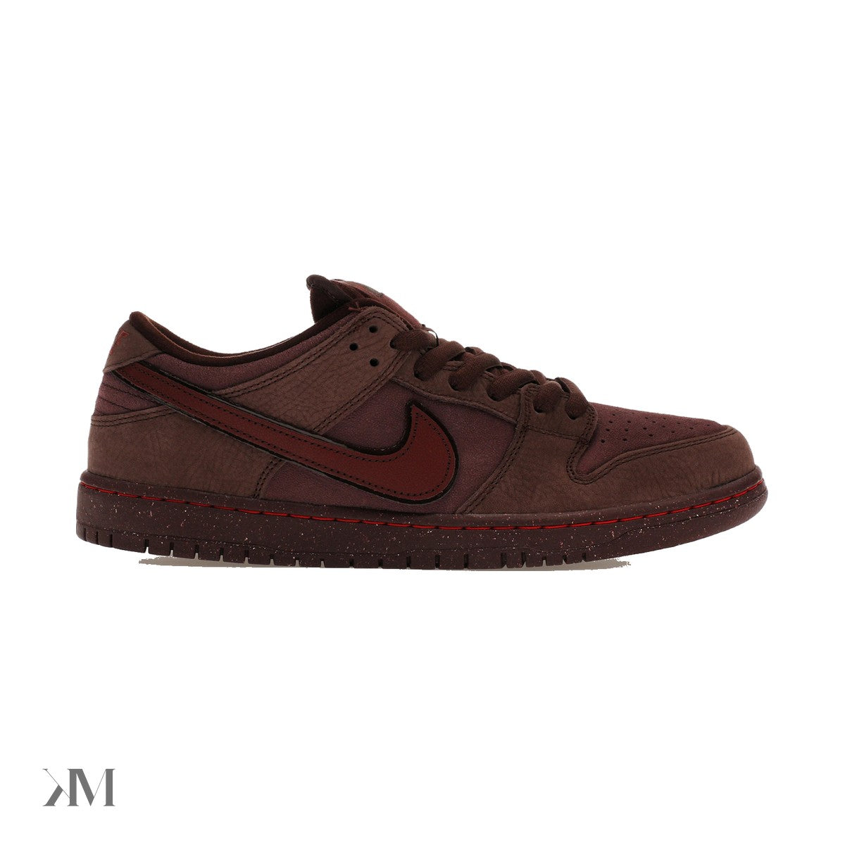 Nike SB Dunk Low City of Love Burgundy Crush, side profile