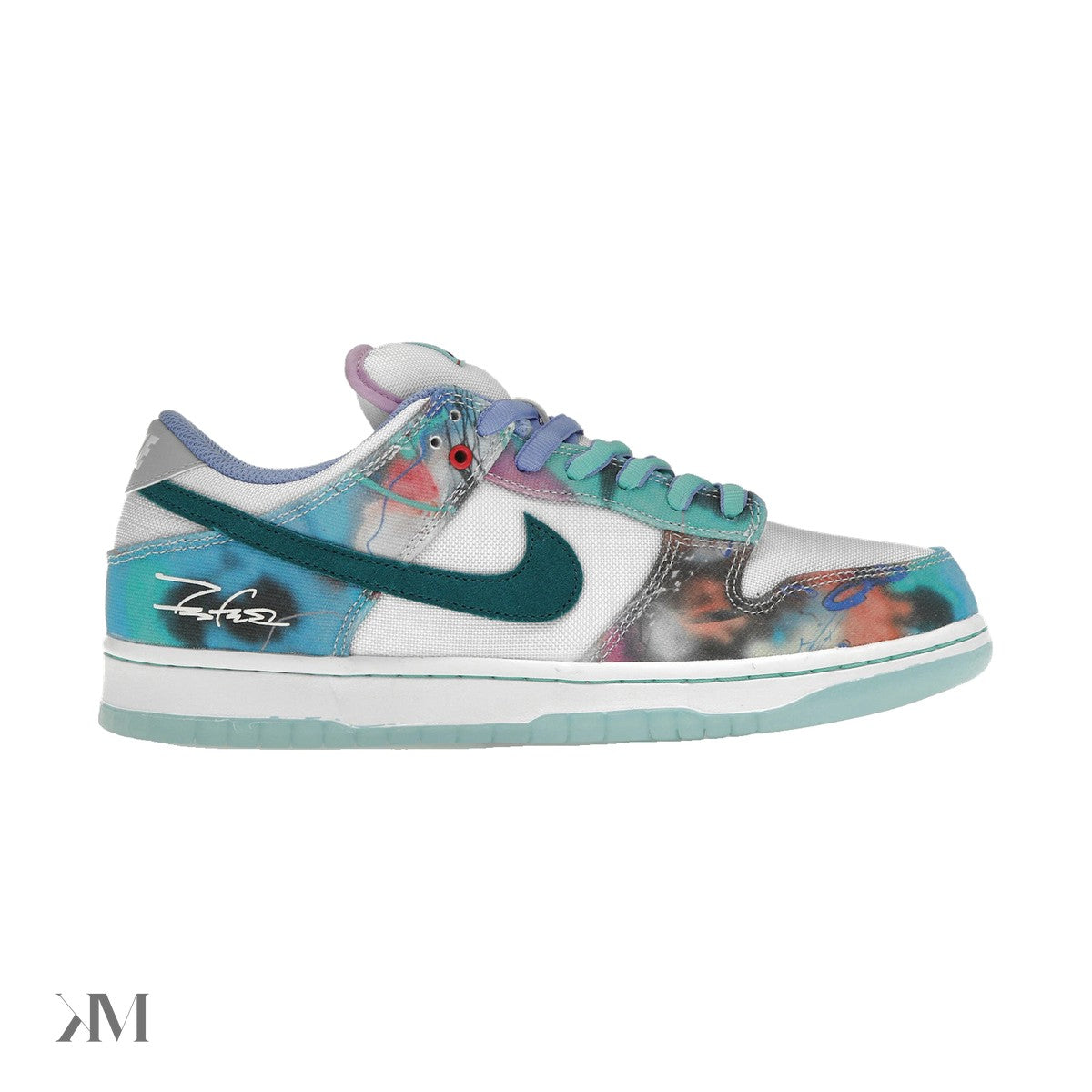 Nike SB Dunk Low Futura Laboratories Bleached Aqua, side profile