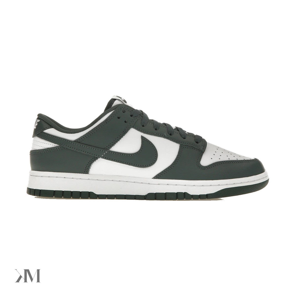 Nike Dunk Low Vintage Green, side profile