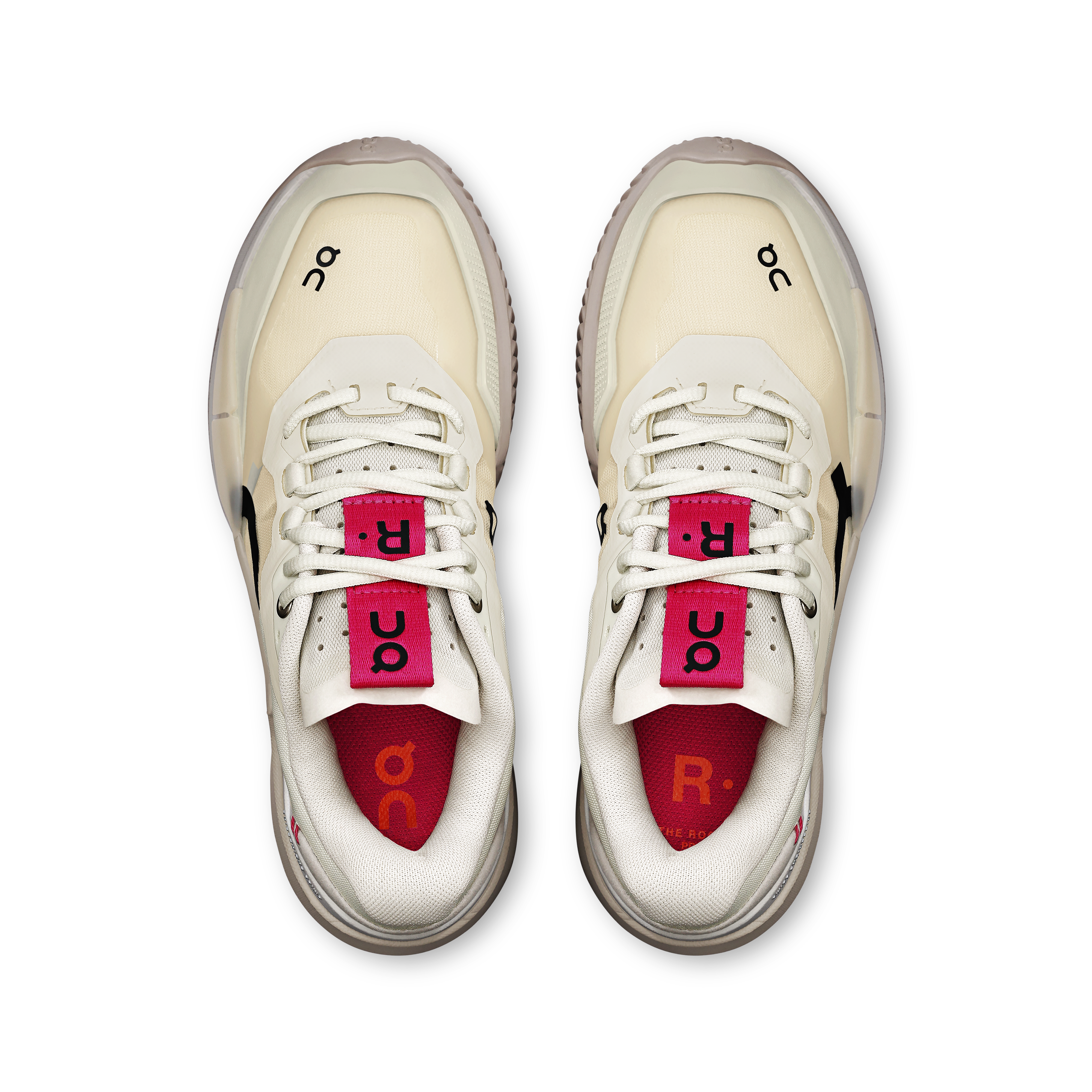 on running the roger pro 2 clay ice pink (women's)