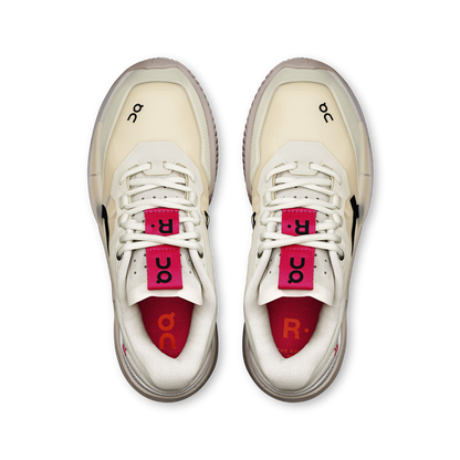 on running the roger pro 2 clay ice pink (women's)