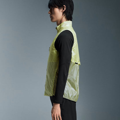On Weather Vest Hay