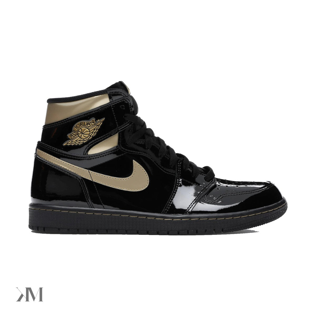 Jordan 1 Retro High Black Metallic Gold 2020, side profile