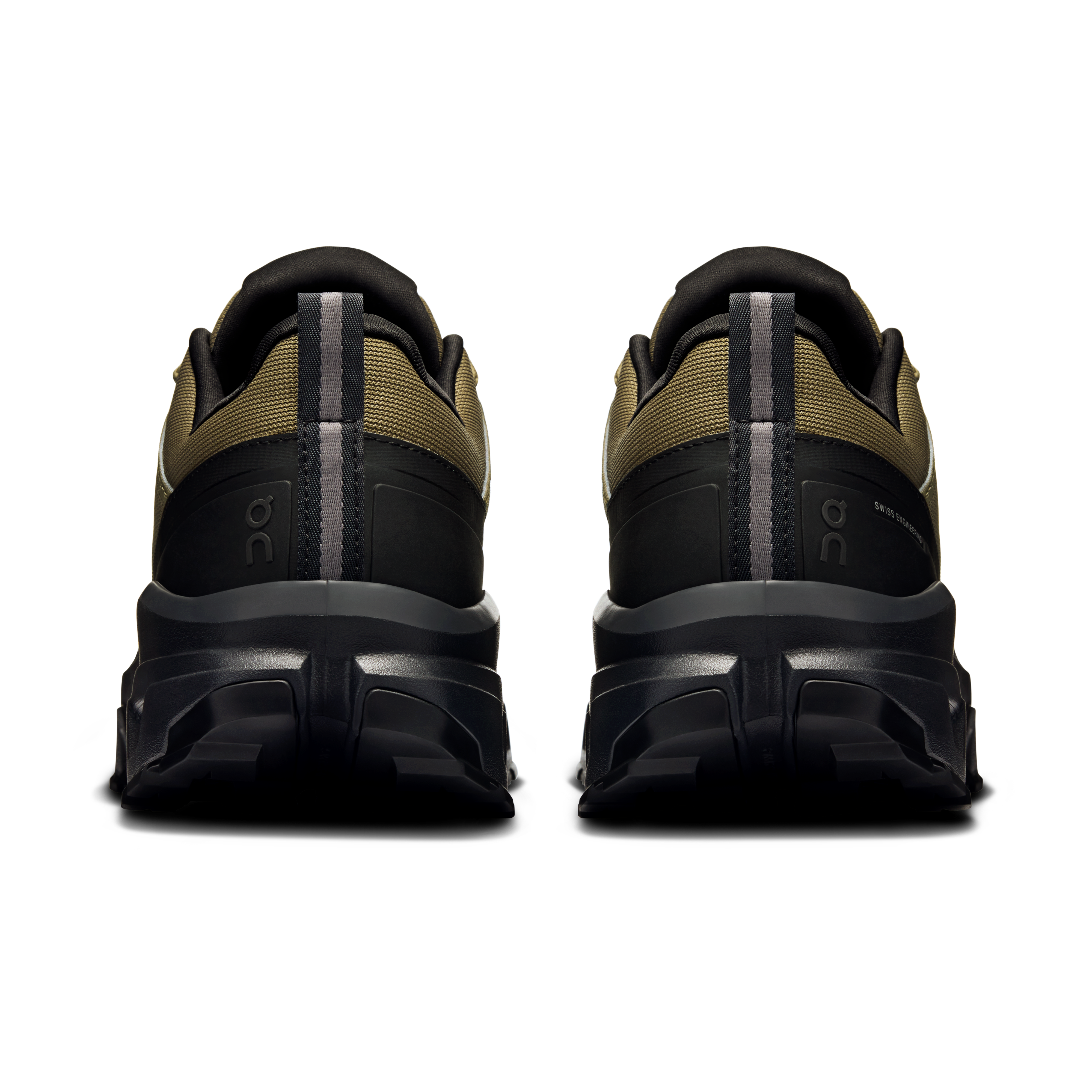 on running cloudrock low waterproof hunter black