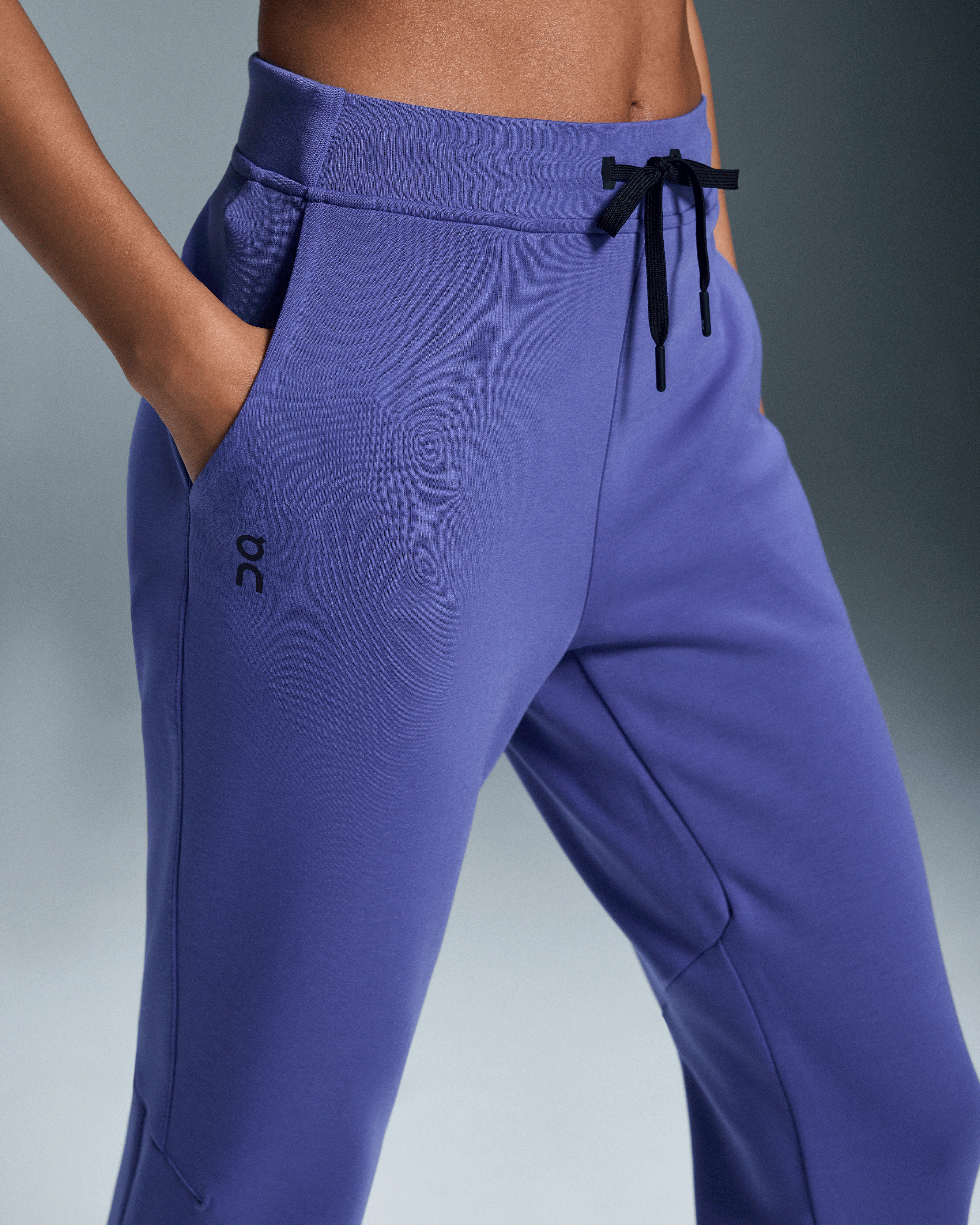 on sweat pants Iris (Women's)