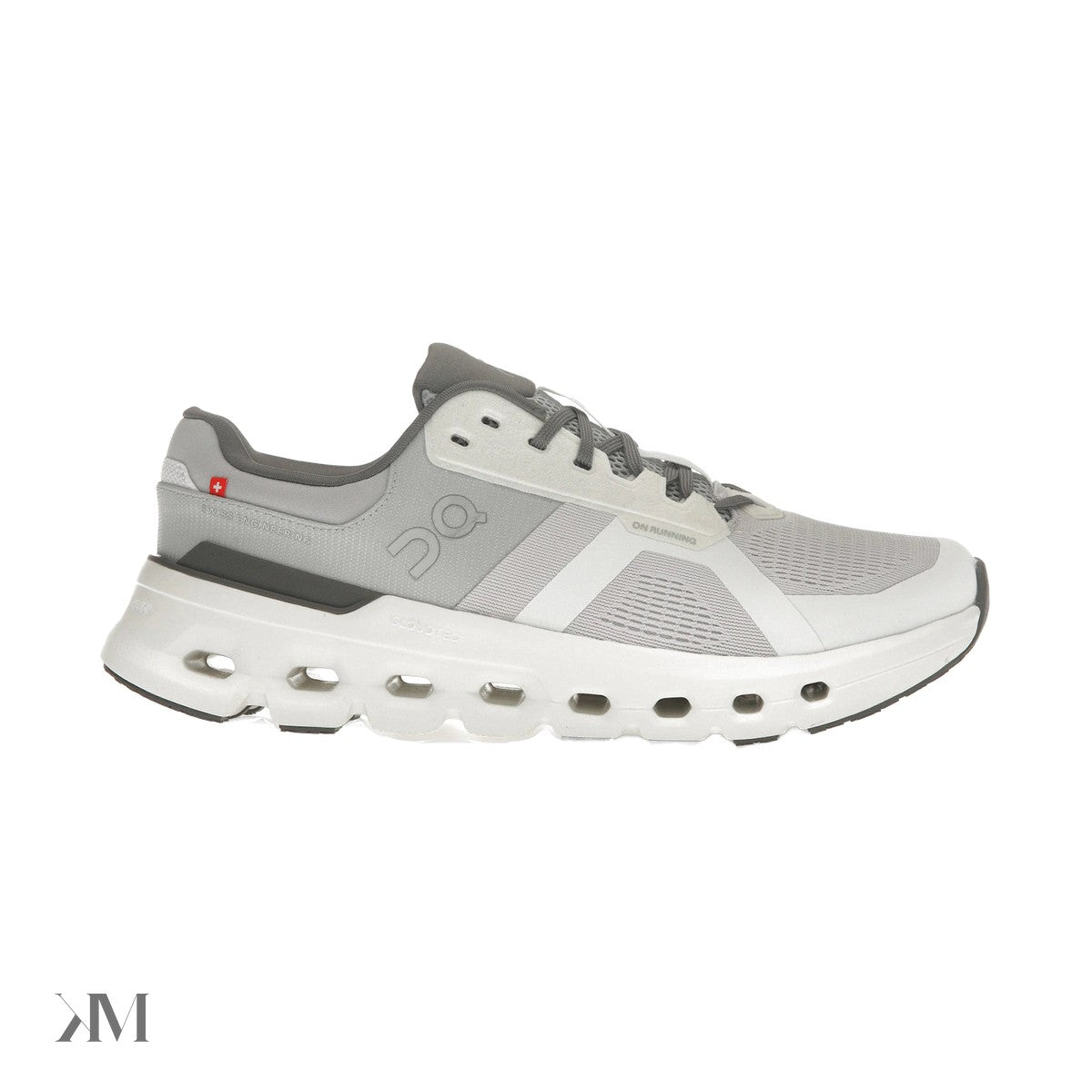 on running cloudrunner 2 frost white
