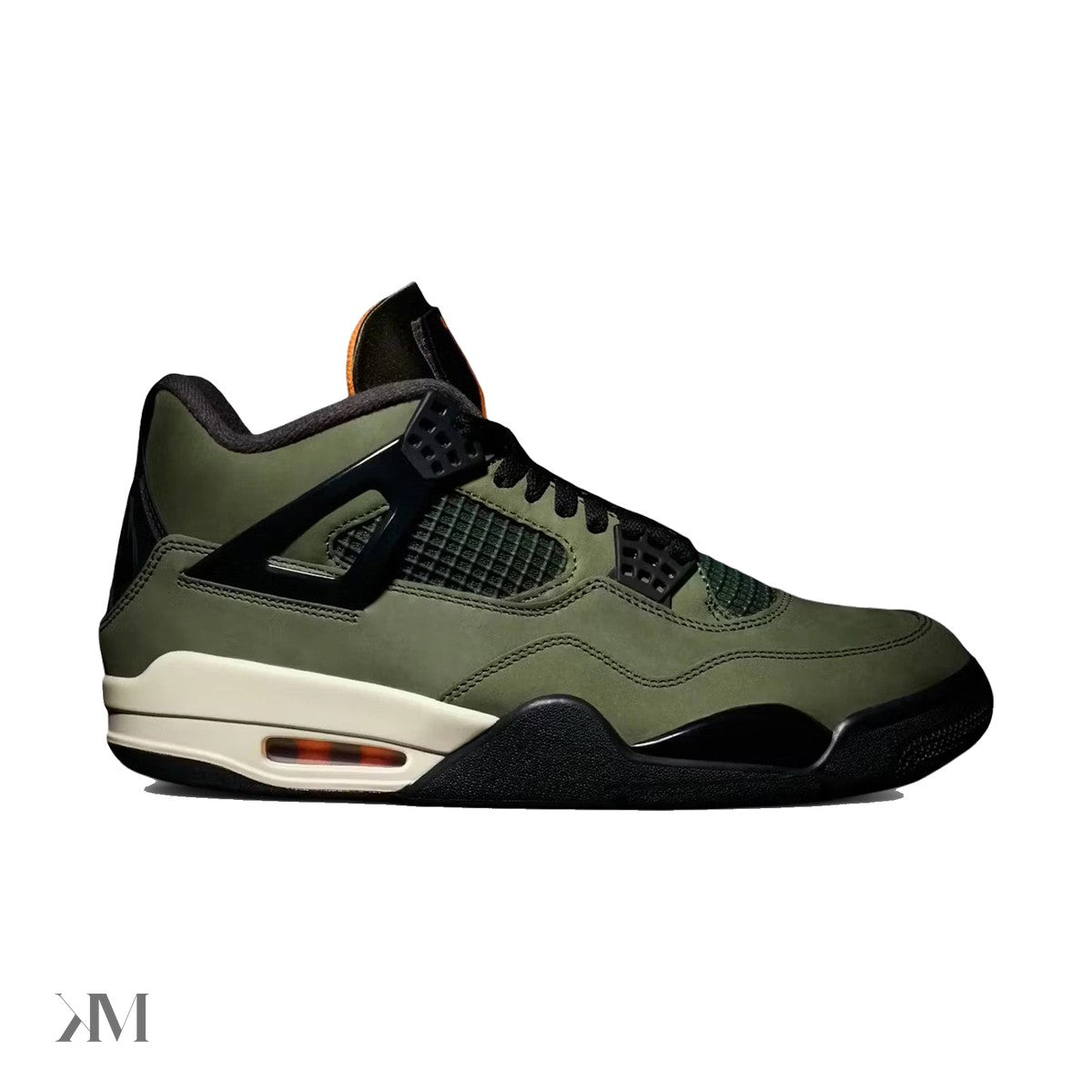 Jordan 4 Retro OG SP Undefeated (2025), side profile