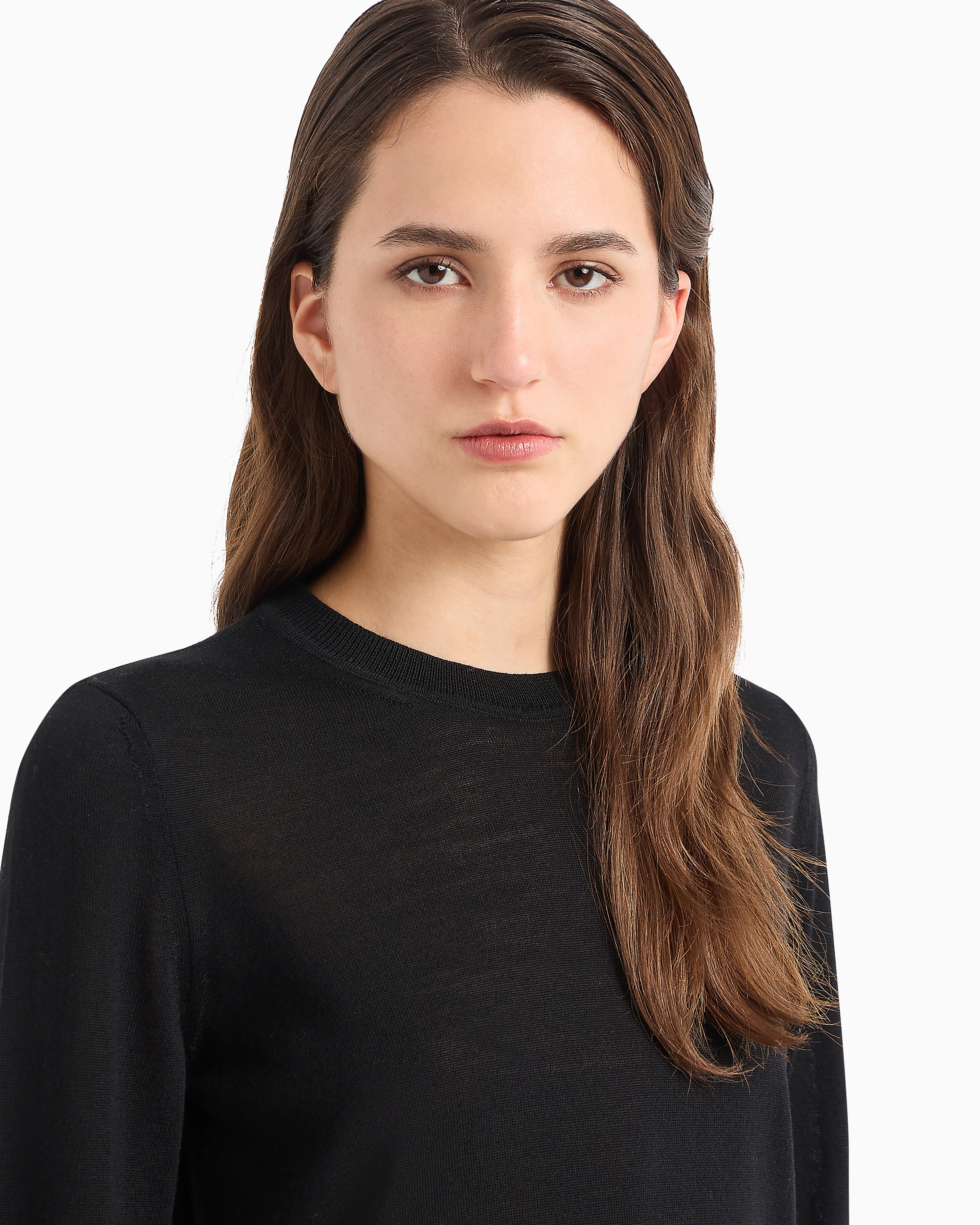 Emporio Armani Crew neck jumper in pure virgin wool with ribbed edges