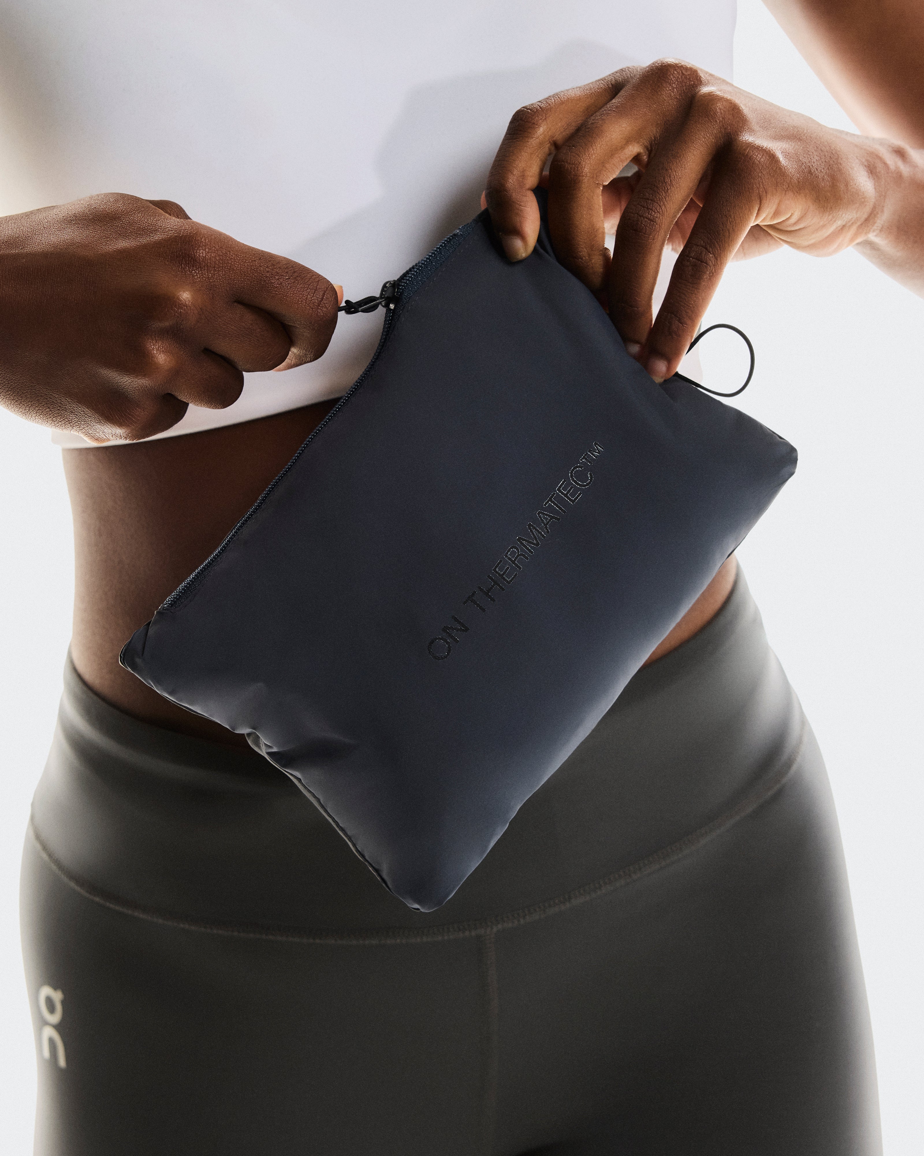 On Weather Jacket Insulated Navy | Eclipse (Women'S)