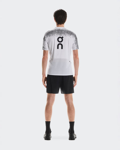 On Ultra-T White | Iron