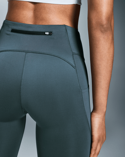 on performance tights Stone (Women's)