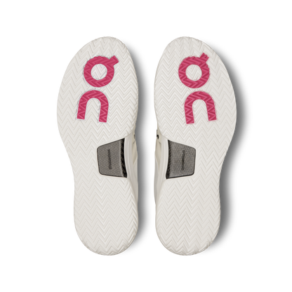 on running the roger pro 2 white pink