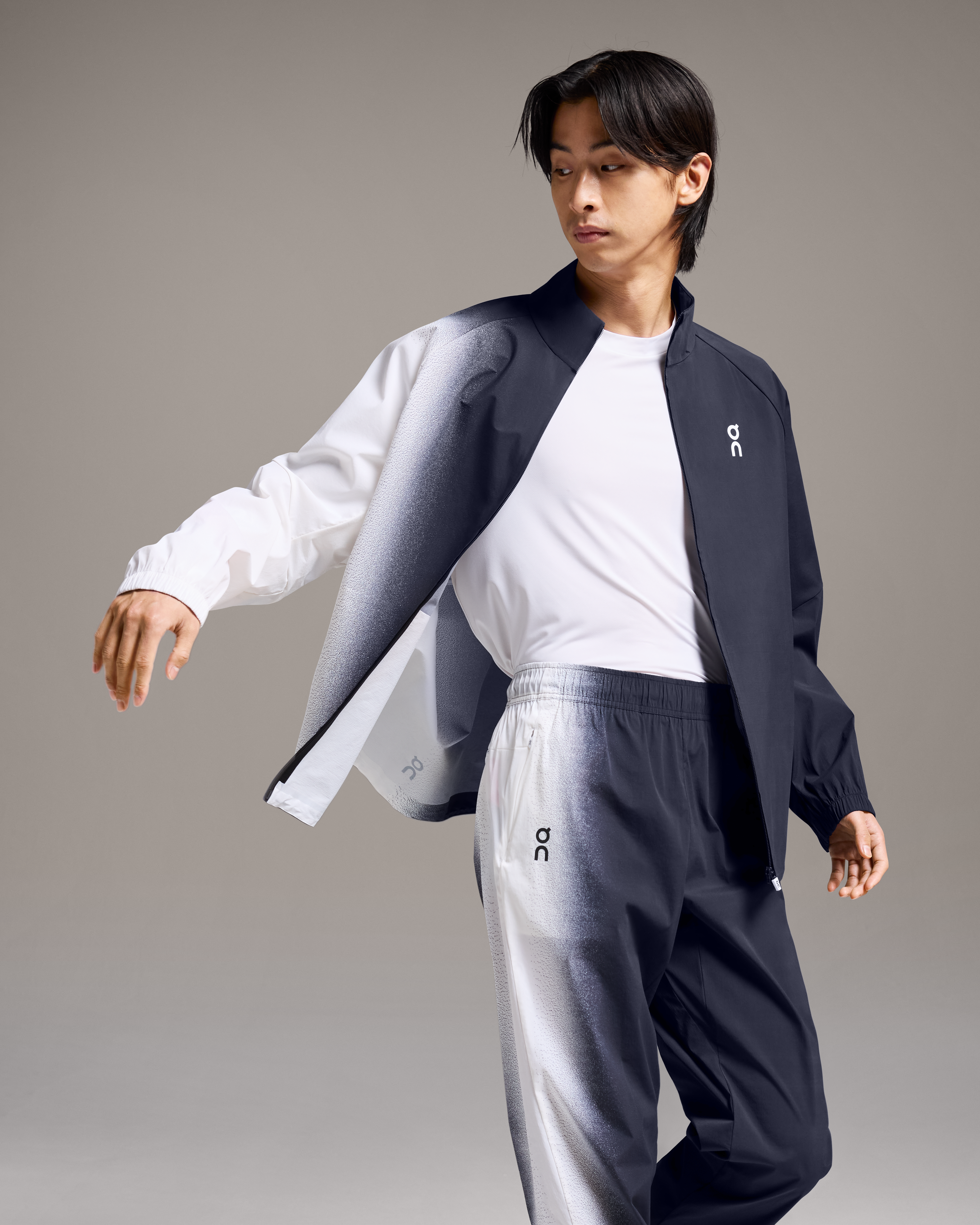 On Court Track Jacket Black | White