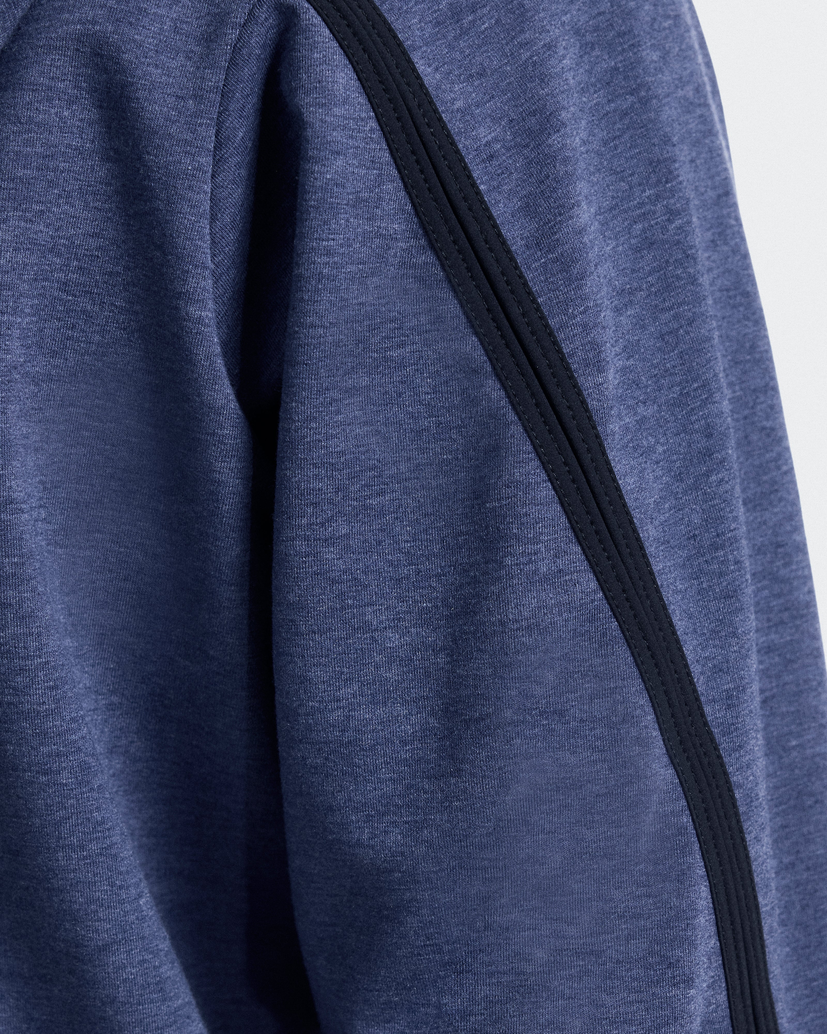 On Studio Hoodie Acai (Women'S)