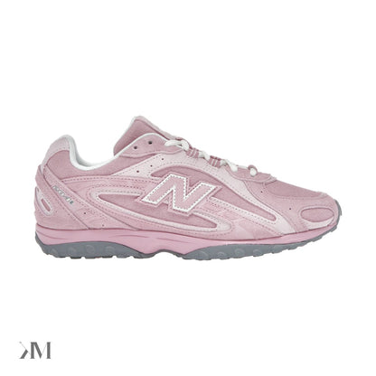 New Balance 204L Pastel Pink