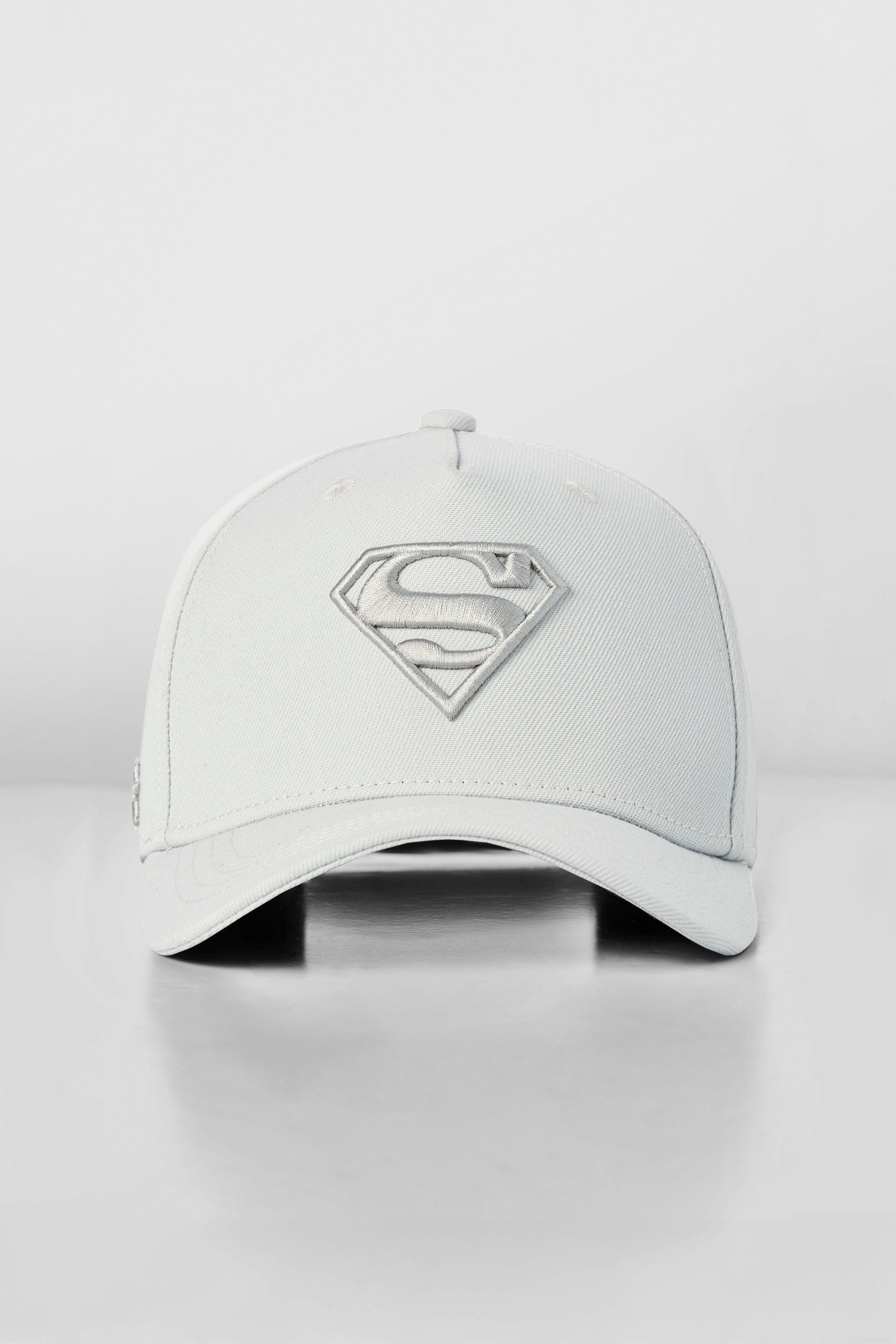 YoungLA 9092 - Superman Shield Hats Light Grey