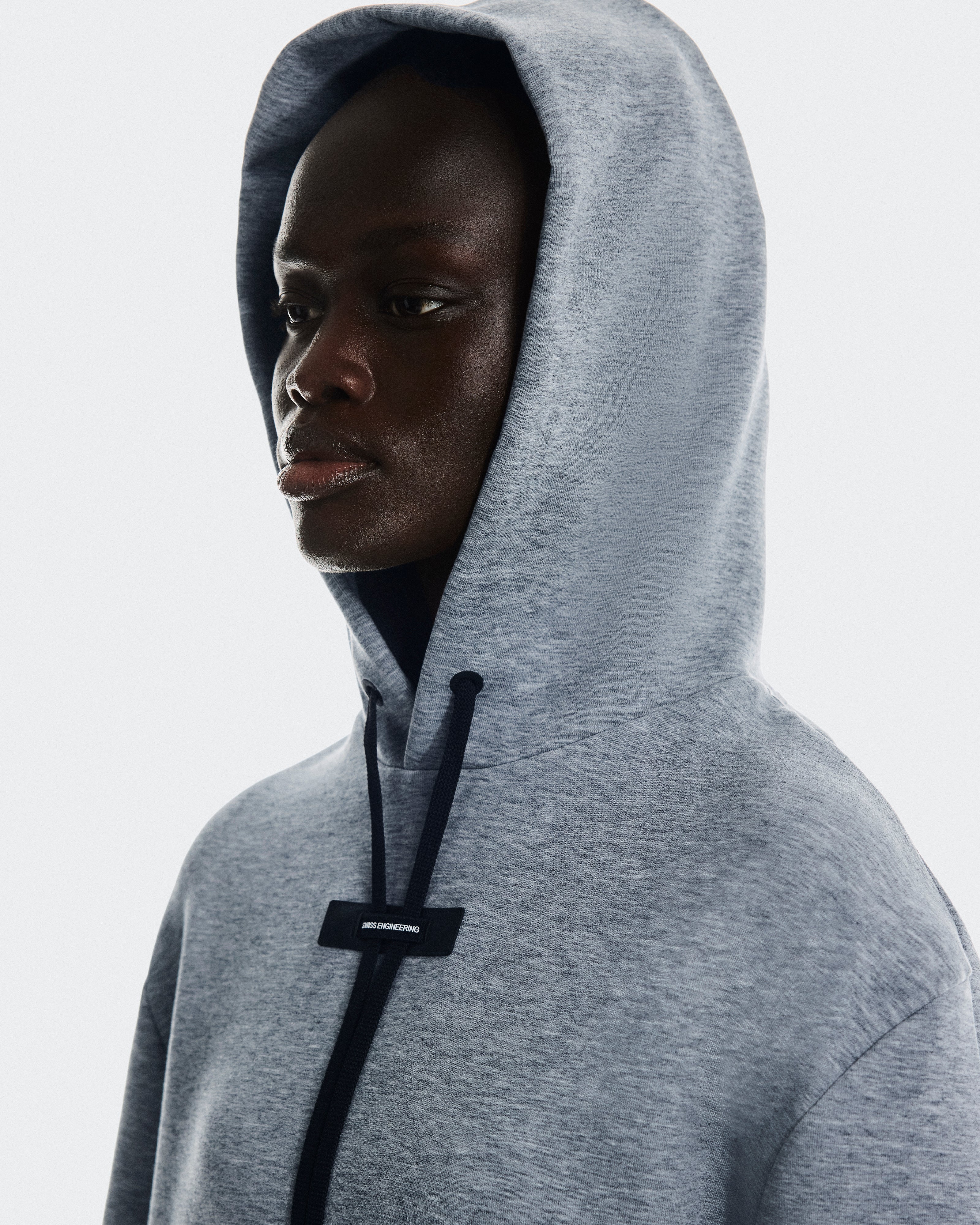 On Focus Tech Hoodie Basalt (Women'S)