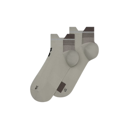 On Performance Run Sock Low Brume | Clove