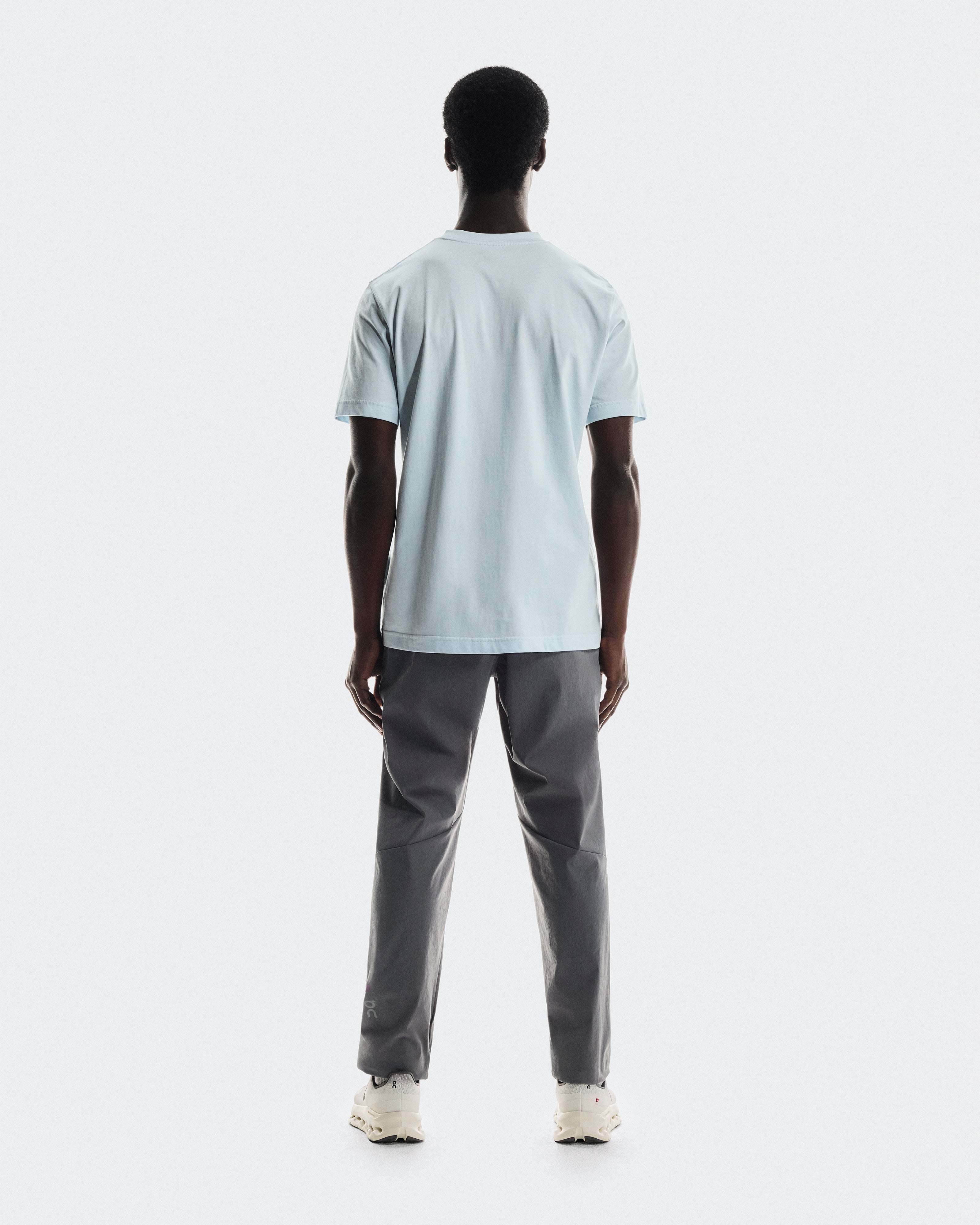 On Graphic-T Arctic