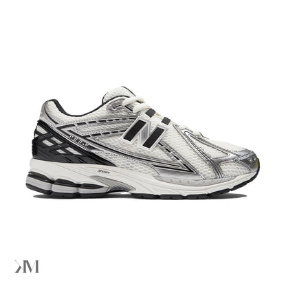 New Balance 1906R Silver Metallic With White And Sea Salt Silver Metallic With White And Sea Salt