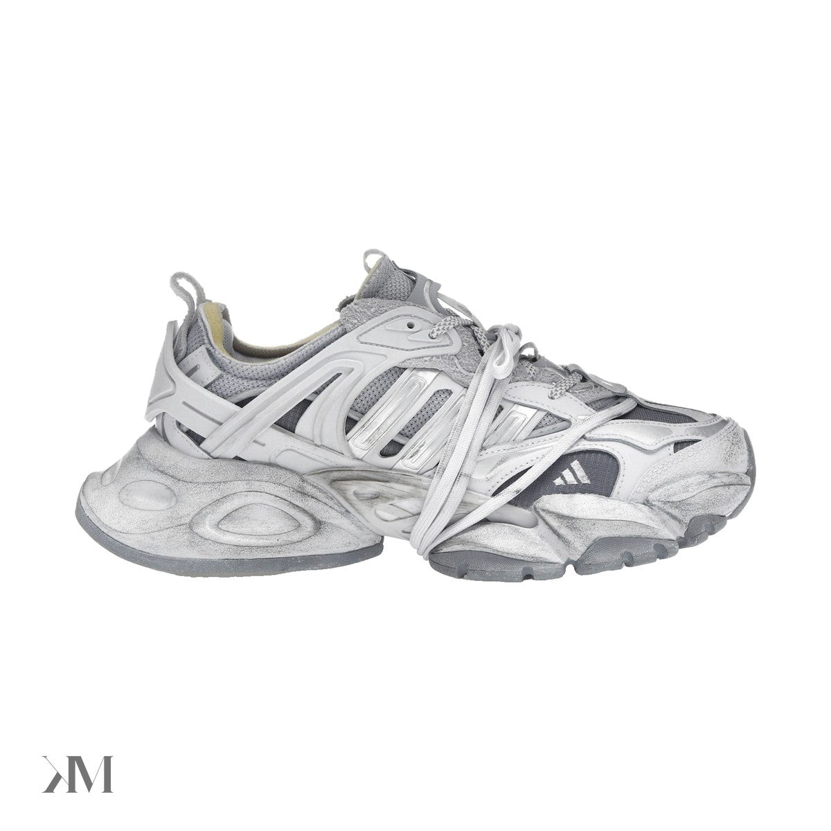 Adidas XLG Runner Deluxe Gray, side profile