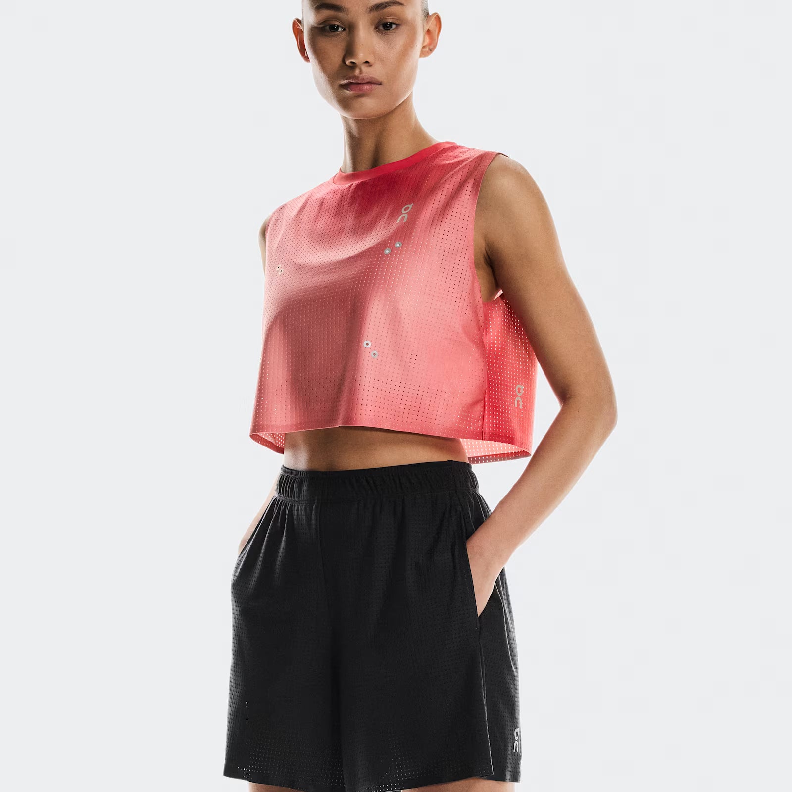 On Pace Mesh Shorts Black (Women'S)
