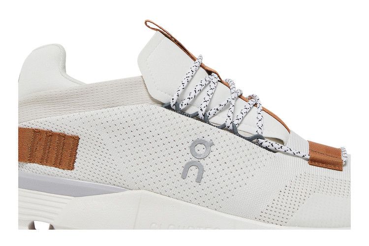 On Running Cloudnova White Pearl Brown