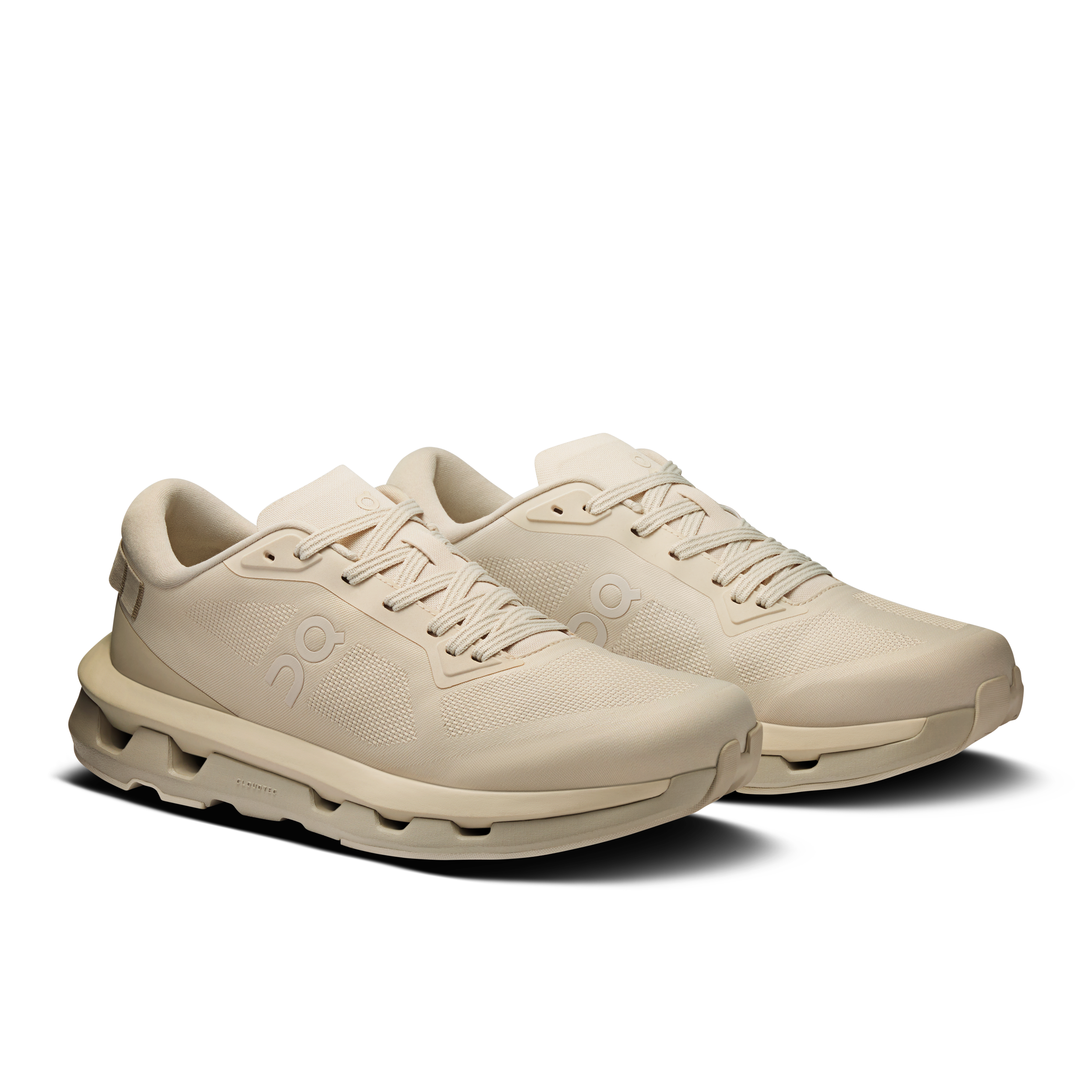 on running cloudzon runninge pearl truffle (women's)