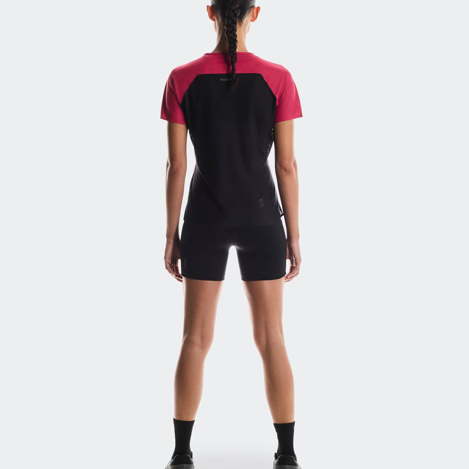 On Performance-T Grenadine | Black (Women'S)