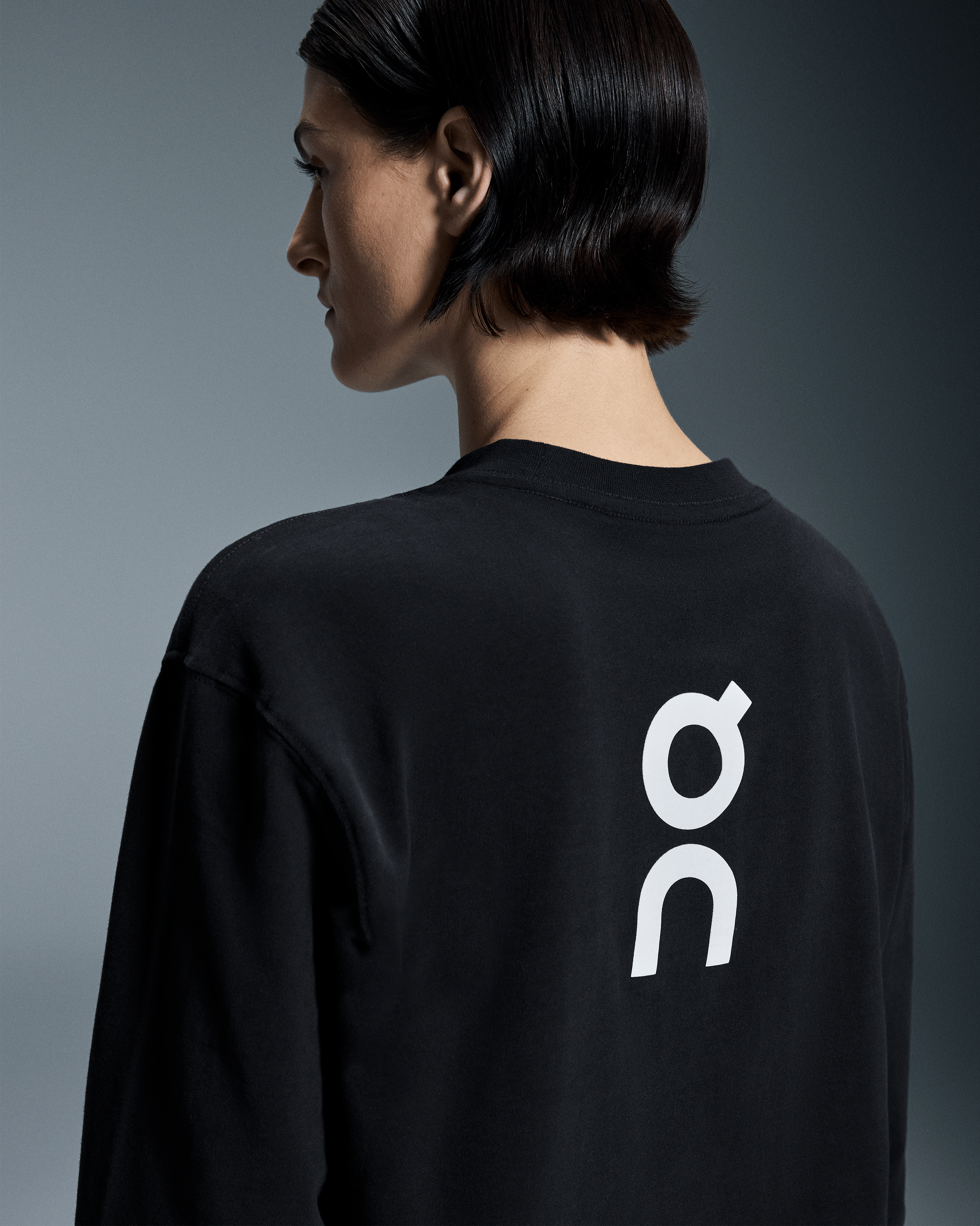 On Club Long-T Black (Women's)