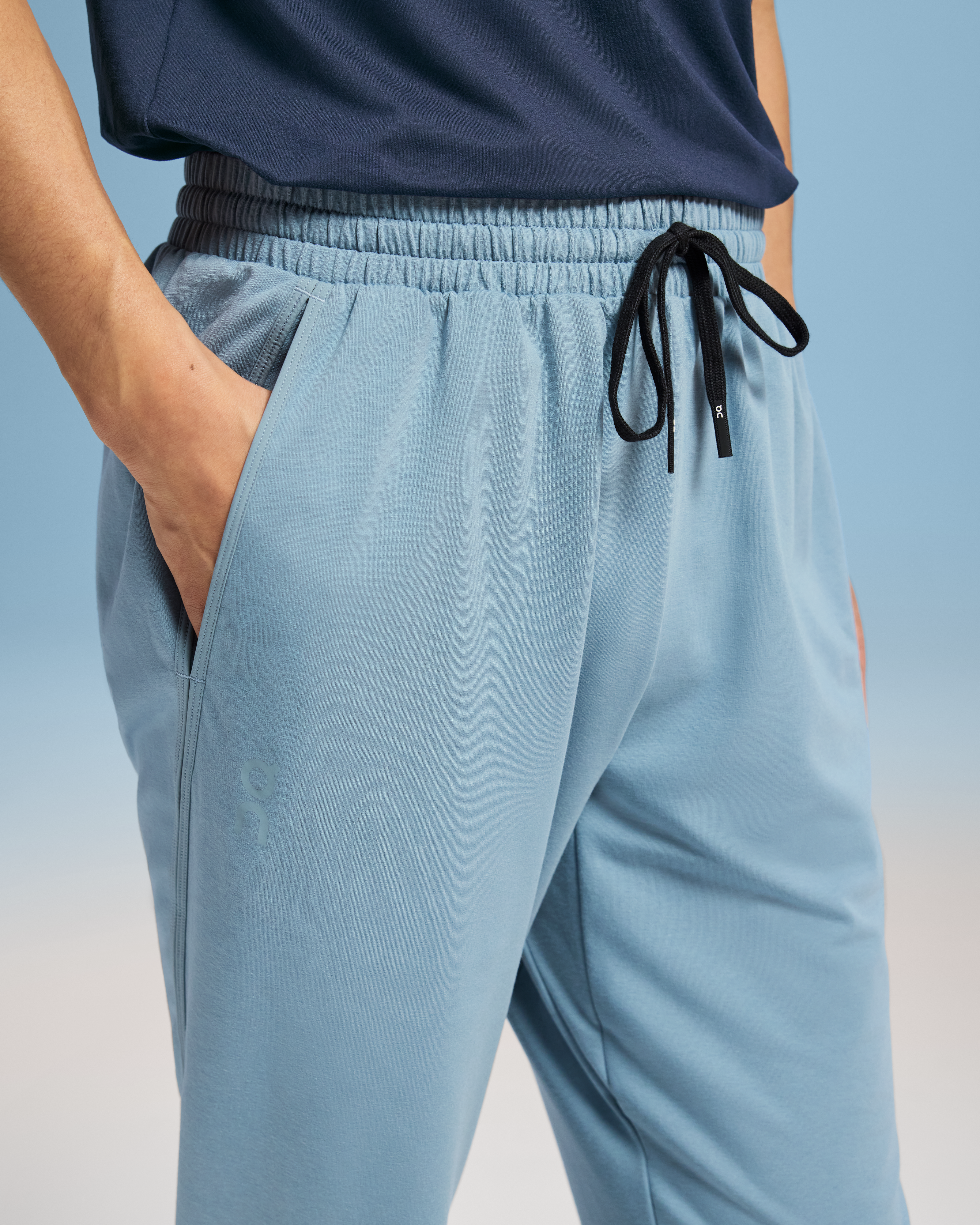 On Movement Joggers Coast