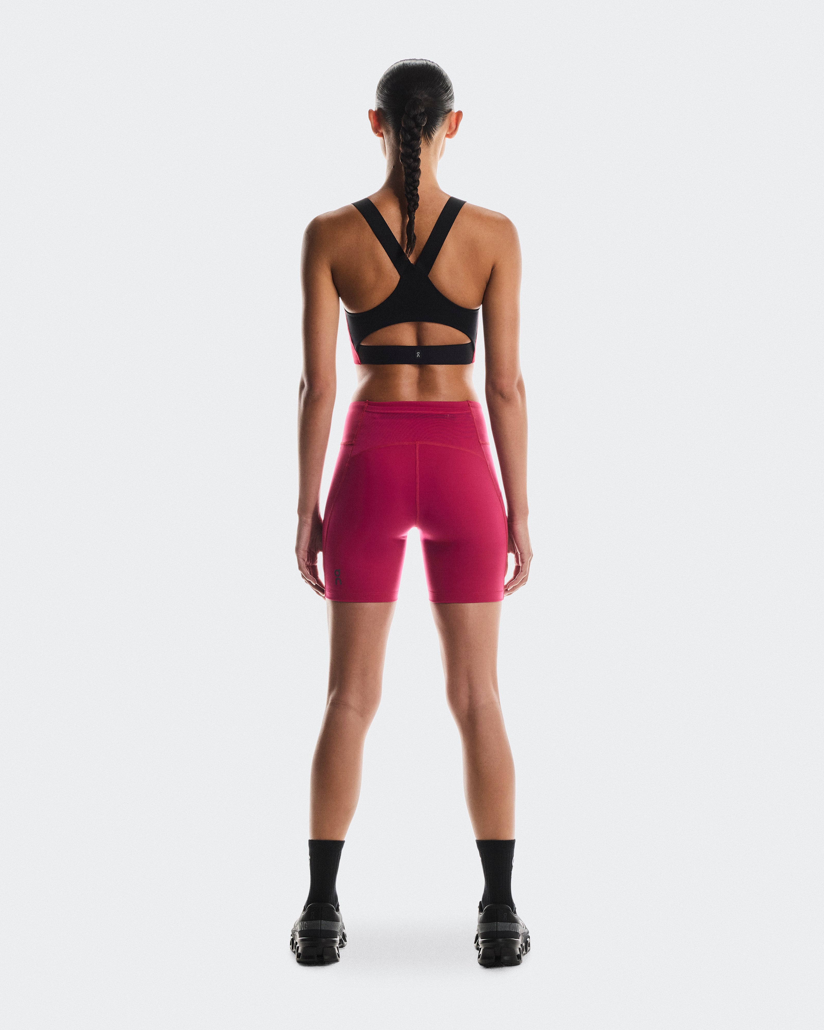 On Performance Tights Short Grenadine (Women'S)