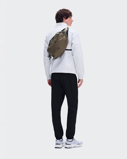 On Sling Pack 9L Olive | Black
