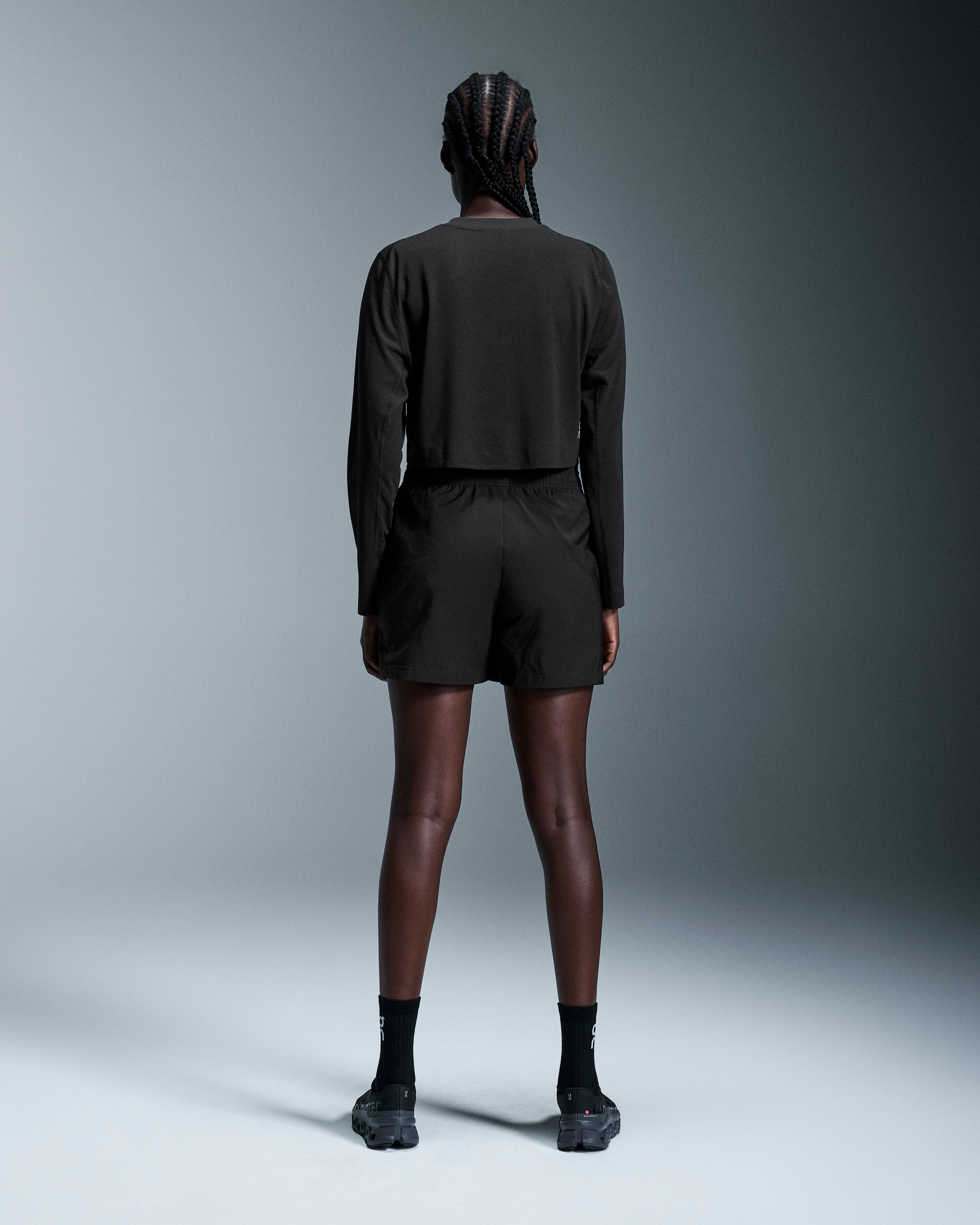 On Train Long-T Crop Black (Women'S)