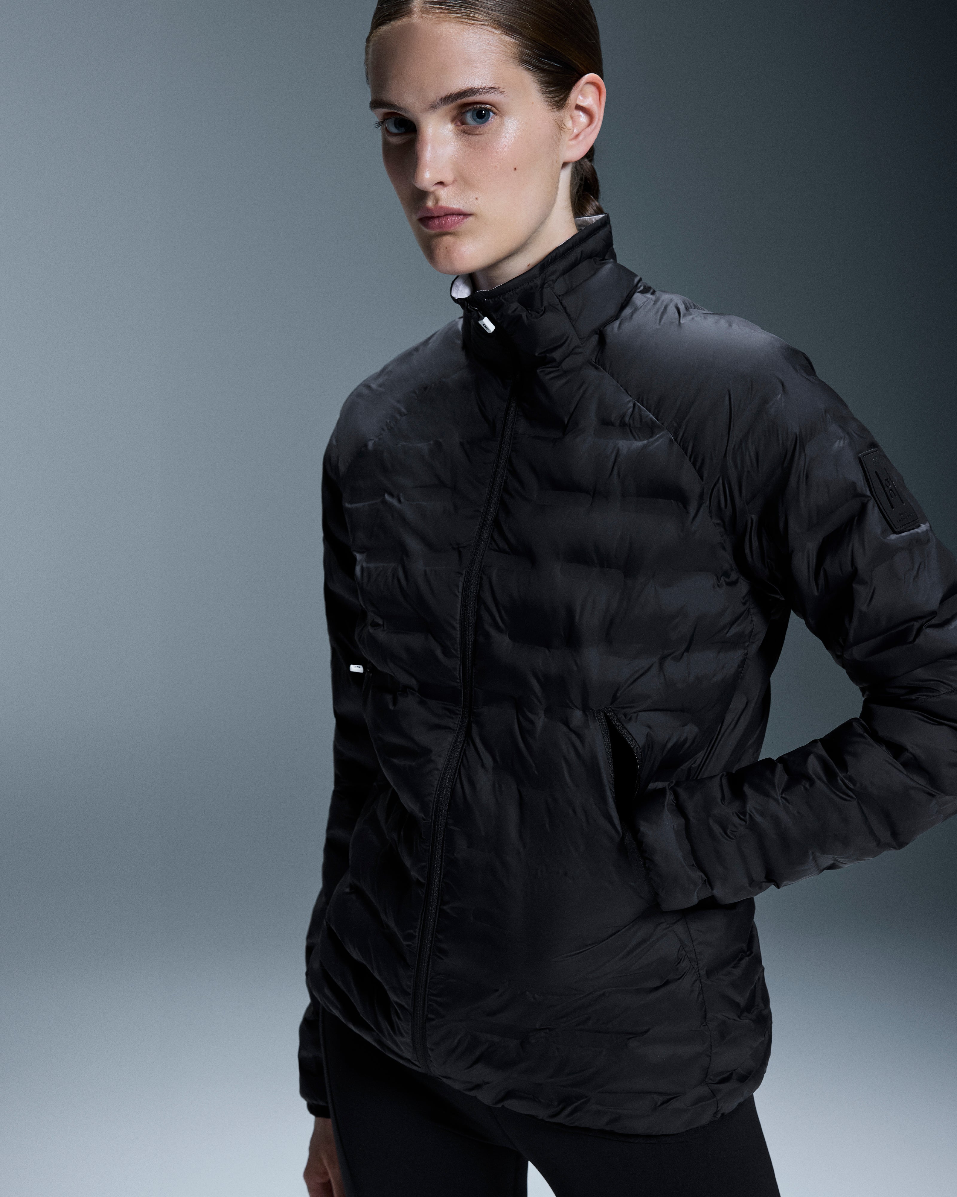 on switch jacket Black | White (Women's)