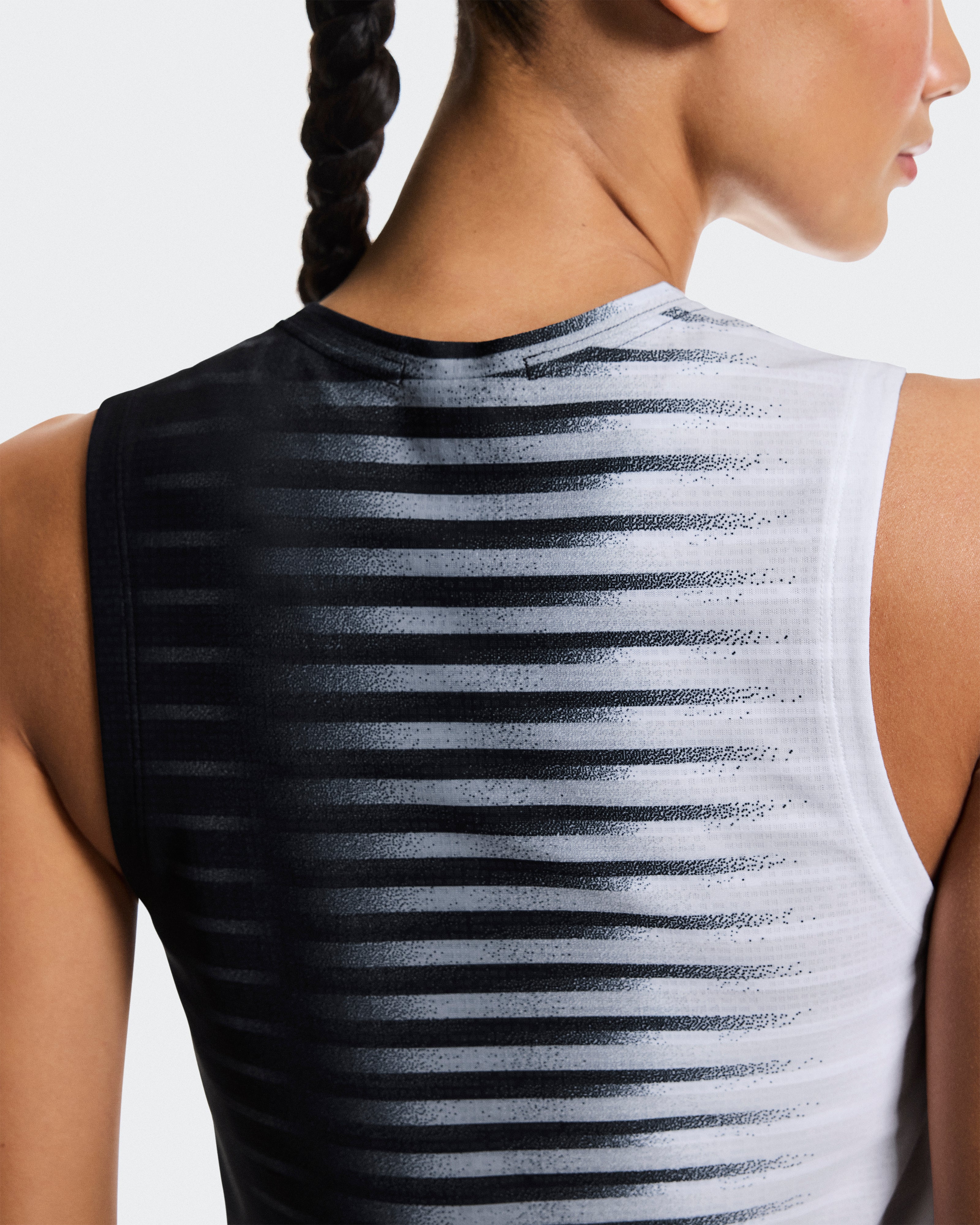On Court Tank Edge Black | White (Women'S)