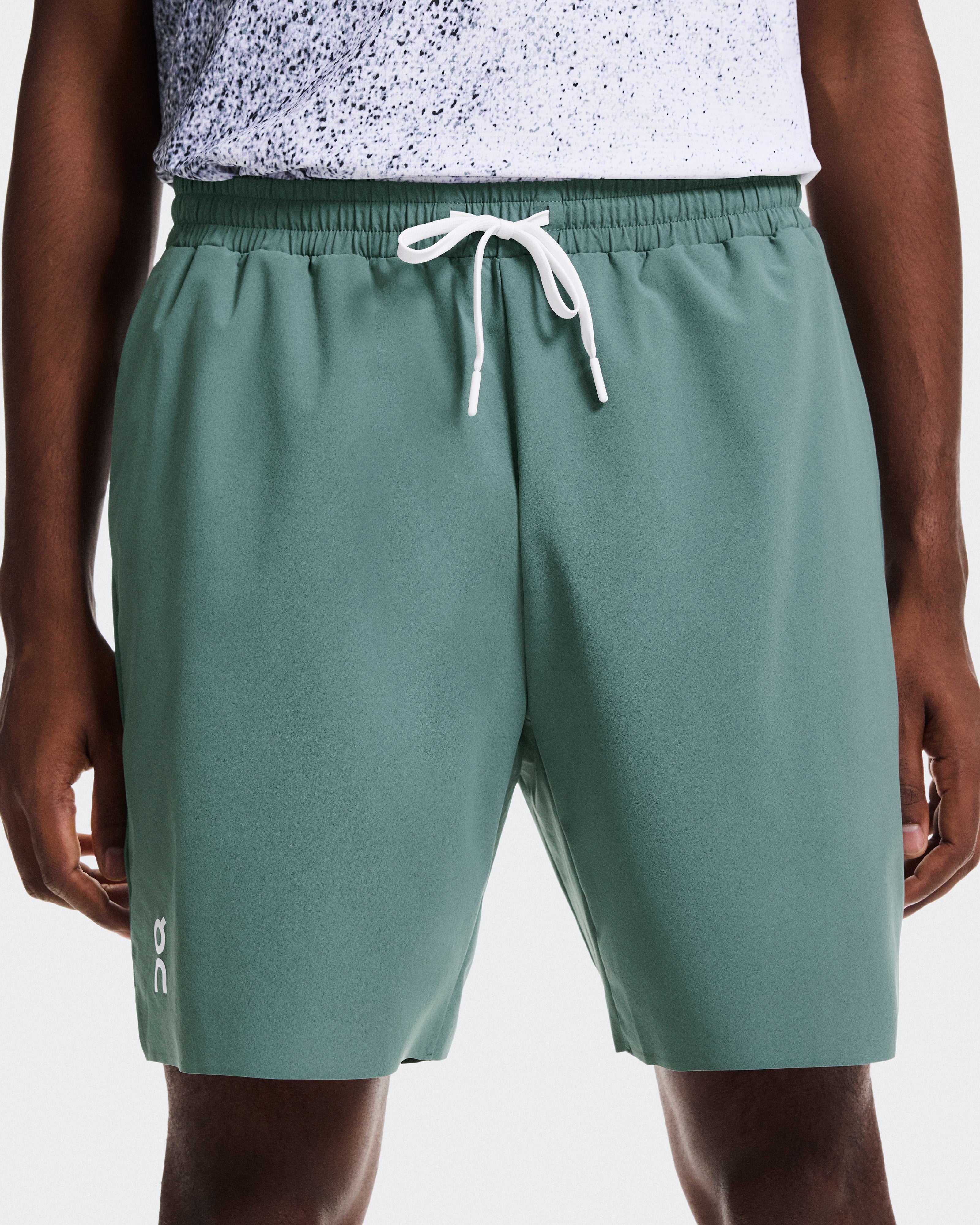 On 7" Court Shorts Tide