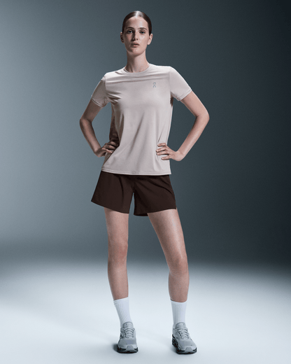 on 5" running shorts Ox (Women's)