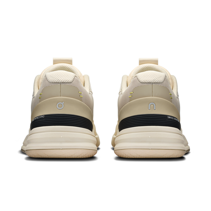 On The Roger Pro Sand Ivory (Women'S)
