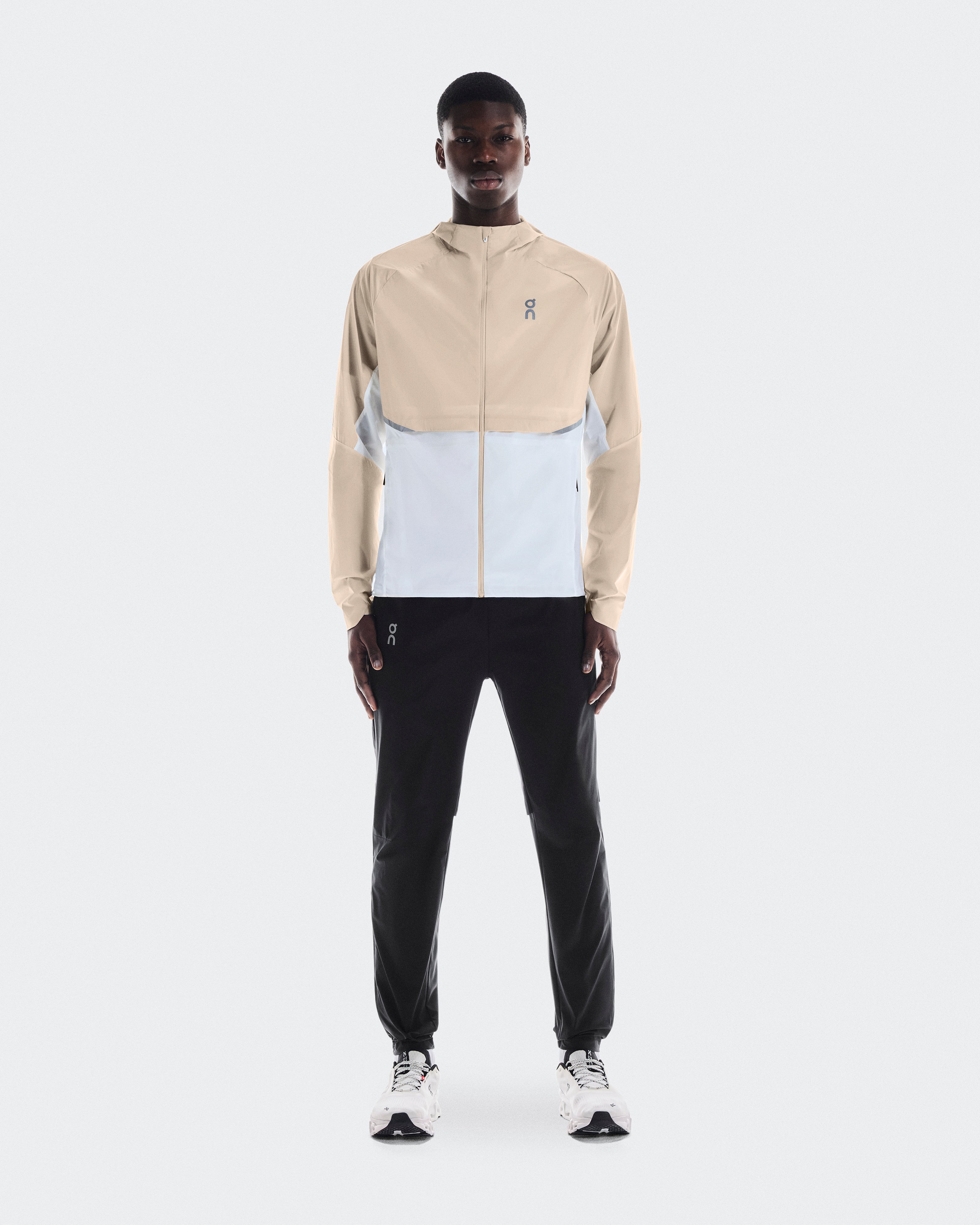 On Core Jacket Sand | White