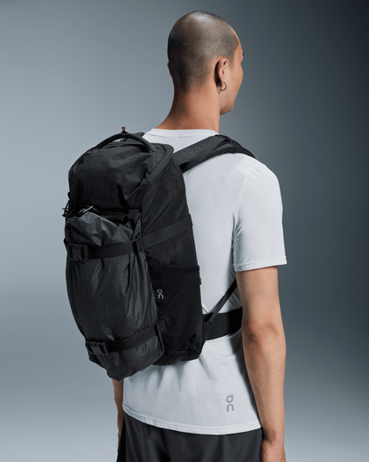 On Speed Pack 24L Elite Black | Magnet