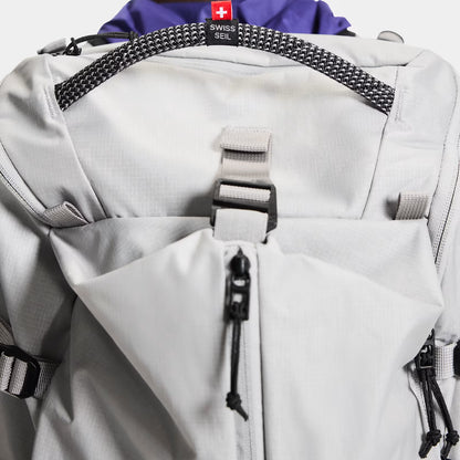 On Speed Pack 30L Glacier | Black