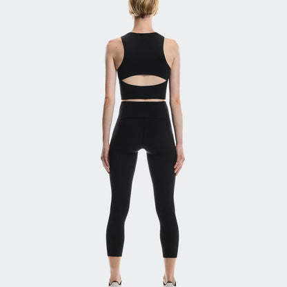 On Studio Open Back Crop Black (Women'S)
