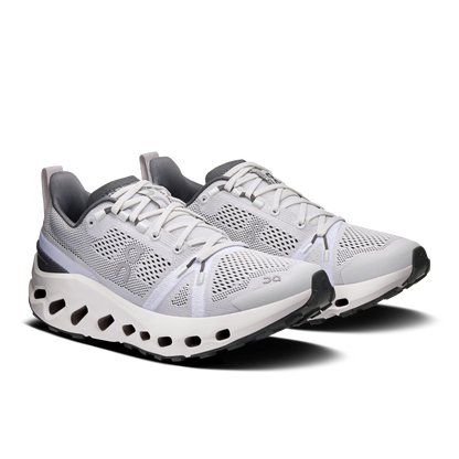 on running cloudsurfer trail frost white (women's)