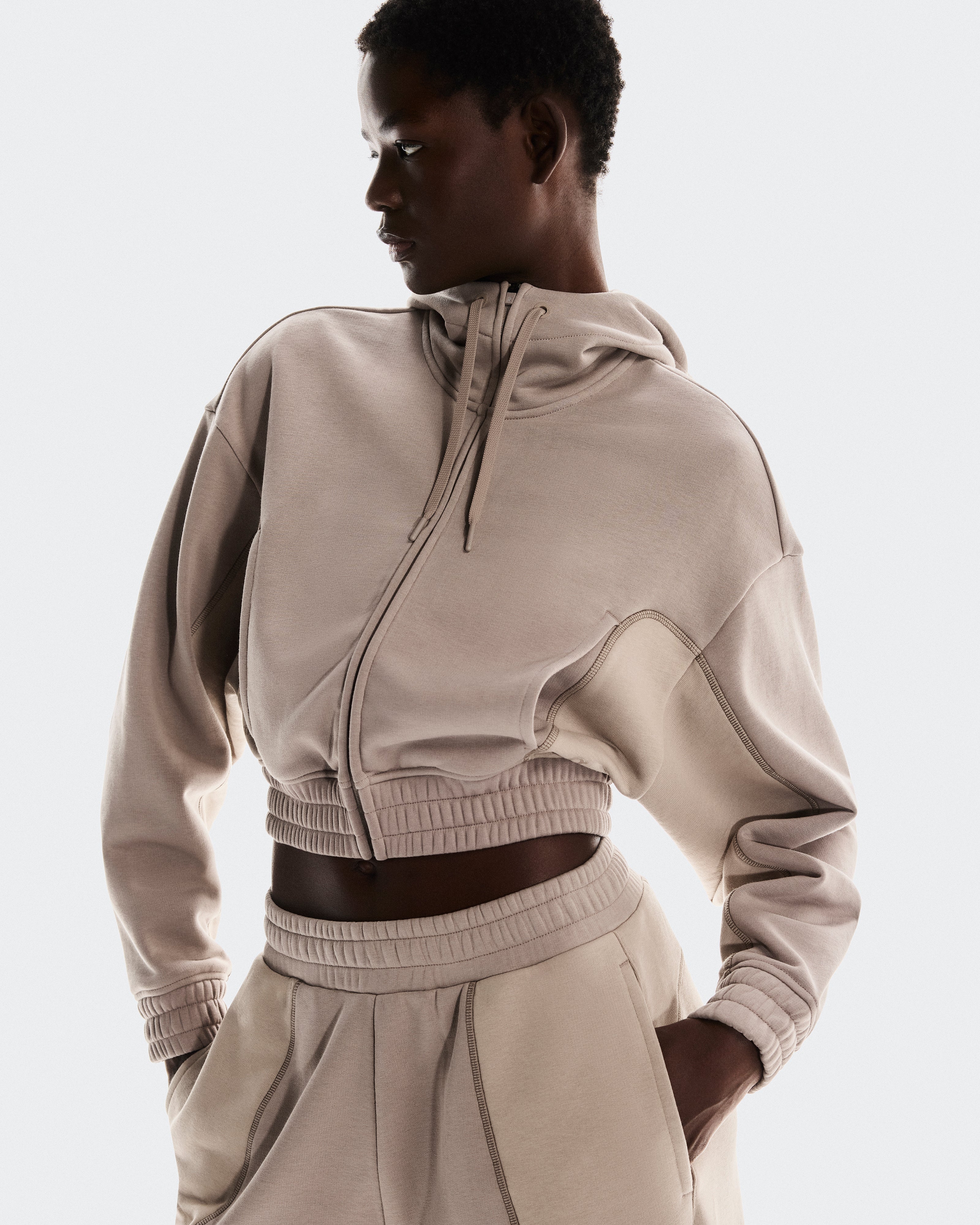 On Club Cropped Hoodie Fka Cinder | Desert (Women'S)