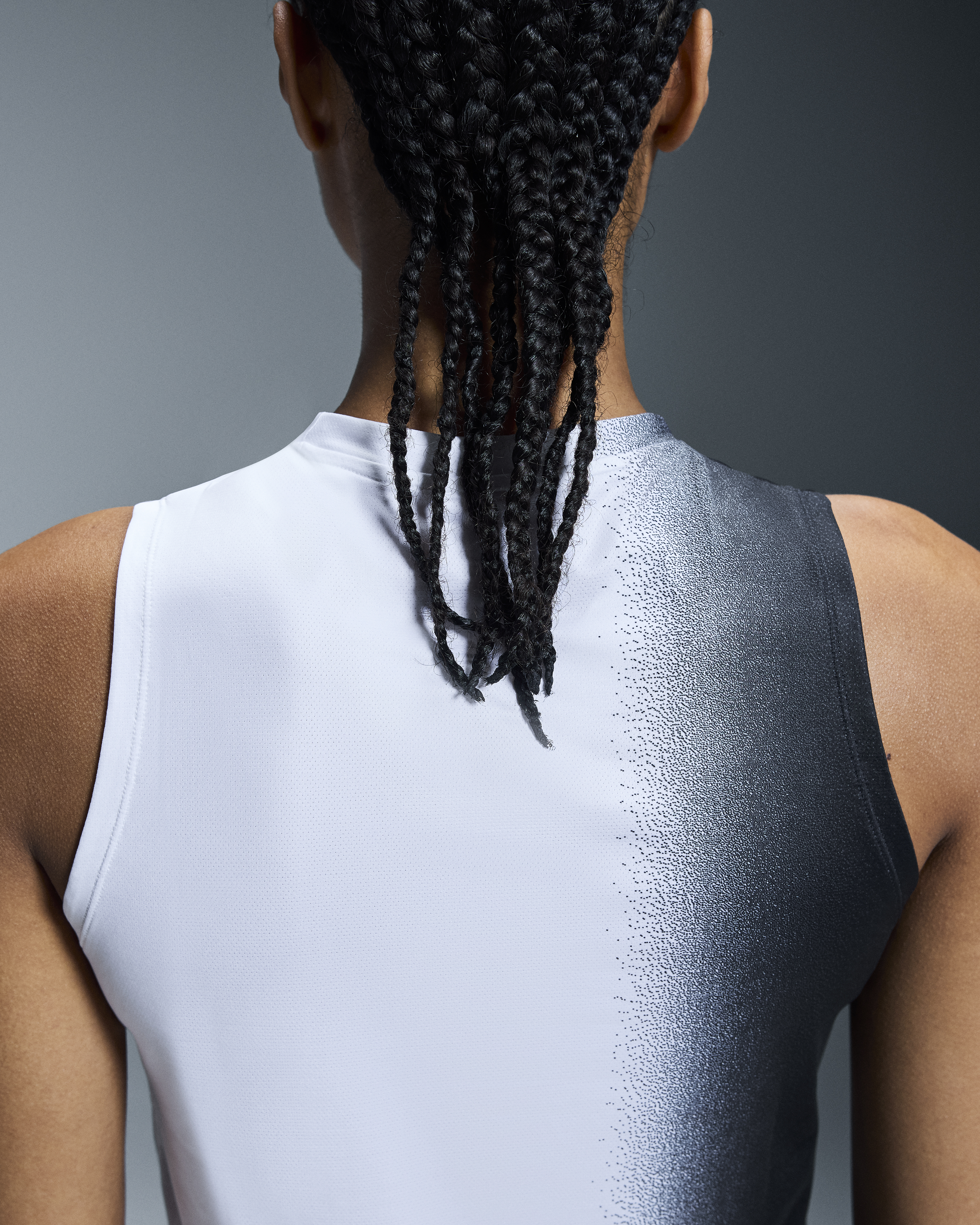On Court Tank Black | White (Women's)