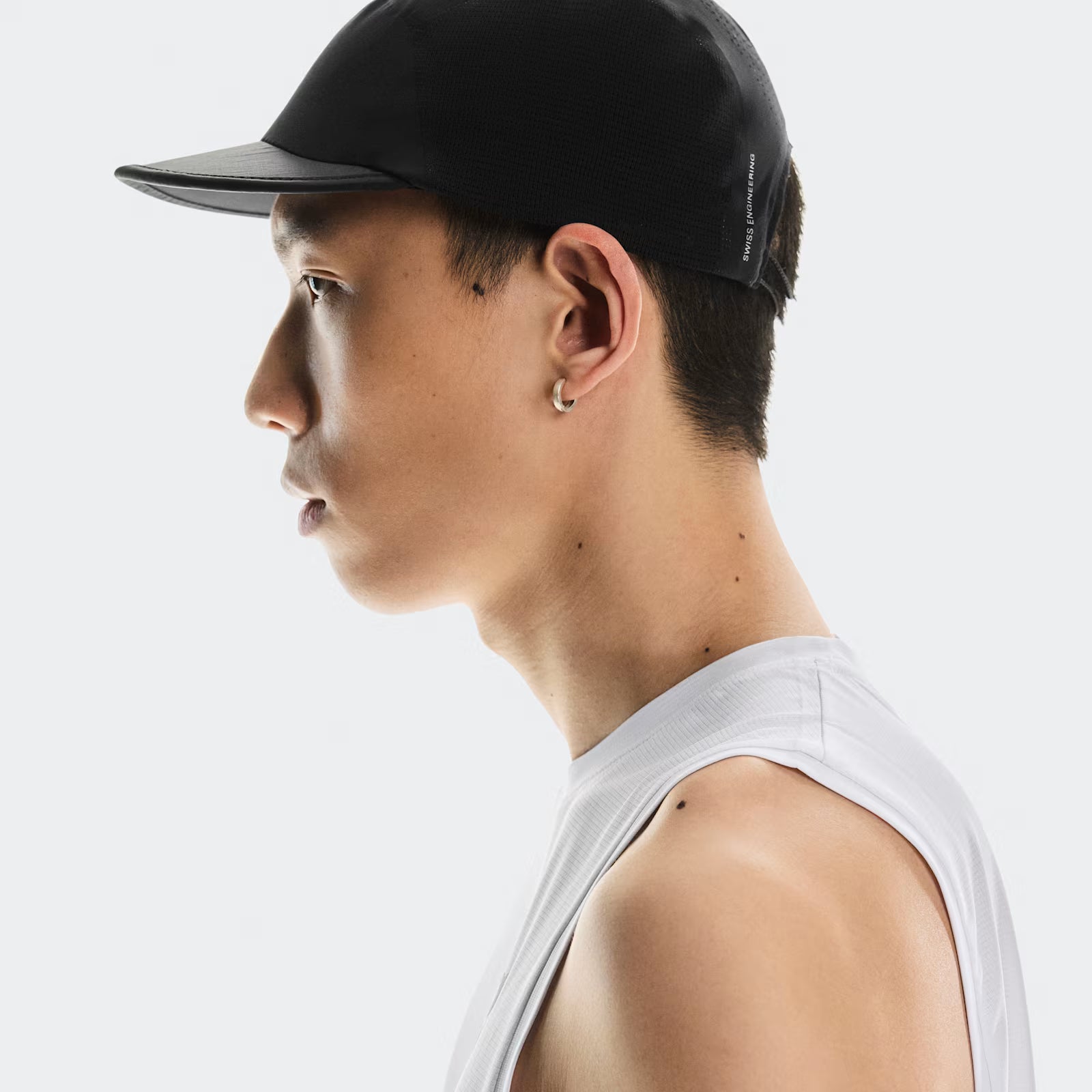 On Ultra Cap Black