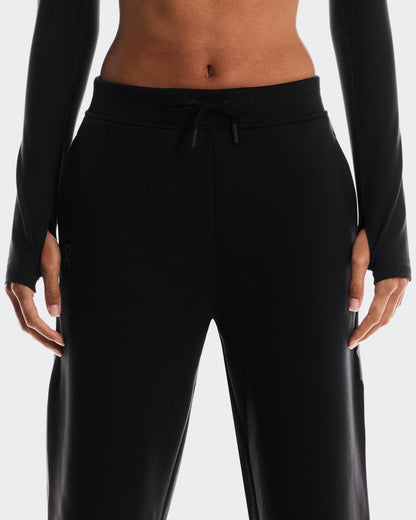 On Focus Tech Sweatpants Black (Women's)
