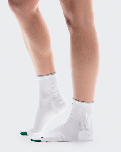 On Elite Run Sock Mid White | Ivory